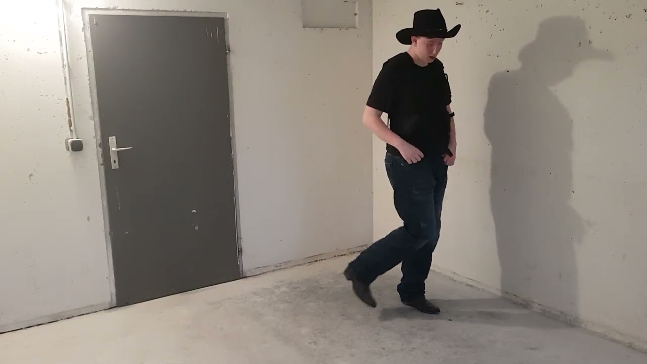 Linedance going blond 