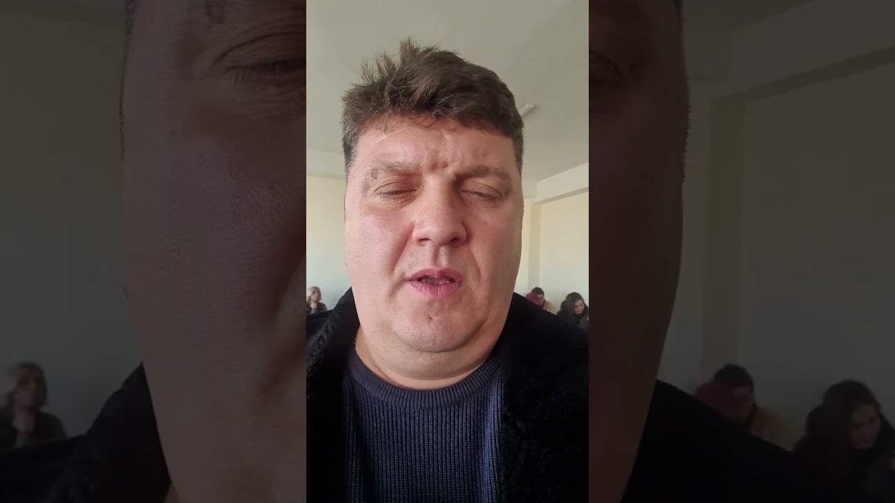 რა ხდება უნივერსიტეტში