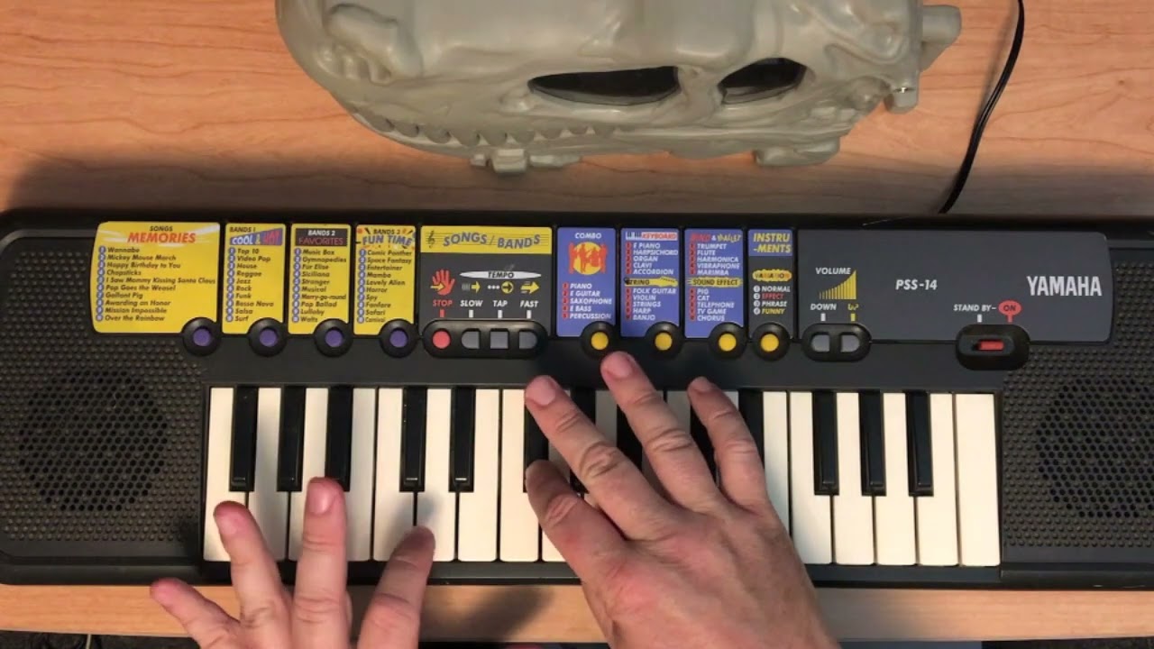 Thrift Store Find: Yamaha PSS-14