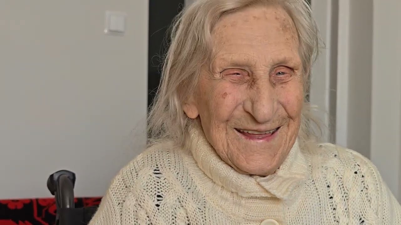 BABCIA Nina 94 lata, która ma pasję TKANIA KOLOROWYCH DYWANÓW