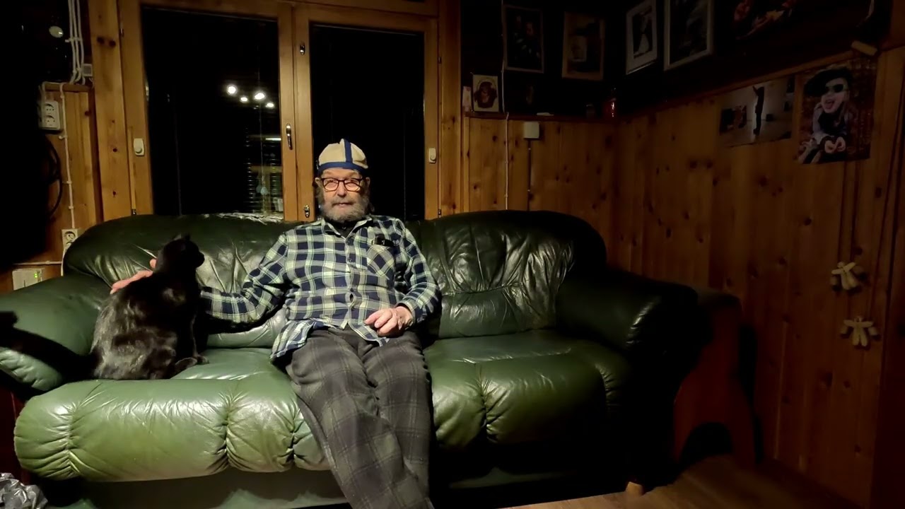 Olen surullinen Eilen oli hirvittävä päivä.