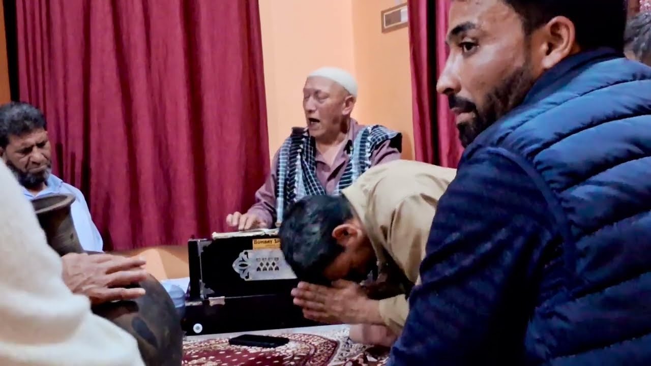 Kashmeri sufi by Mushtaq Gurezi 😭😭 latest song