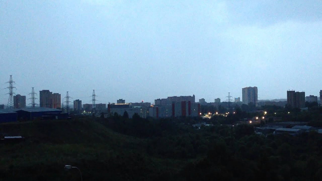 Гроза в москве. Ранее утро 27 июля 2015 года