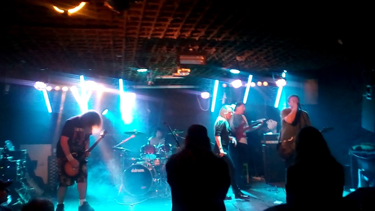 NENIE - Light Parody (live)