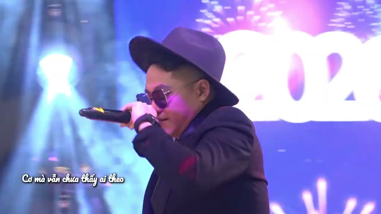 Anh Cương Lao (Người l&agrave;m may chất 2)