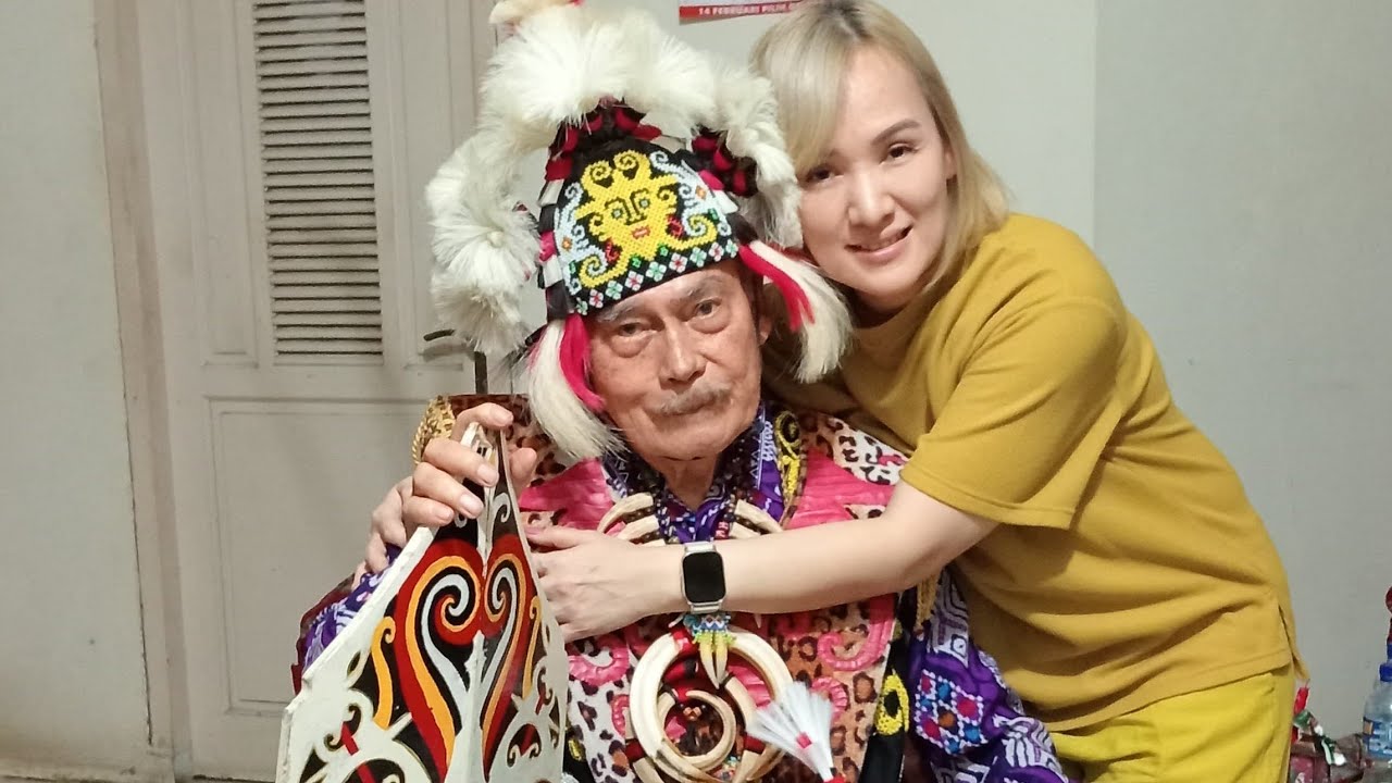 Bersama Kakek Jhon Bouman || Laki laki Dayak blasteran Belanda Jerman || 87 Tahun