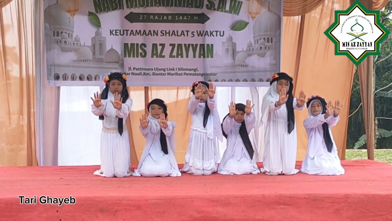 Tari Ghayeb pada acara Isra' Mi'raj MIS Az Zayyan