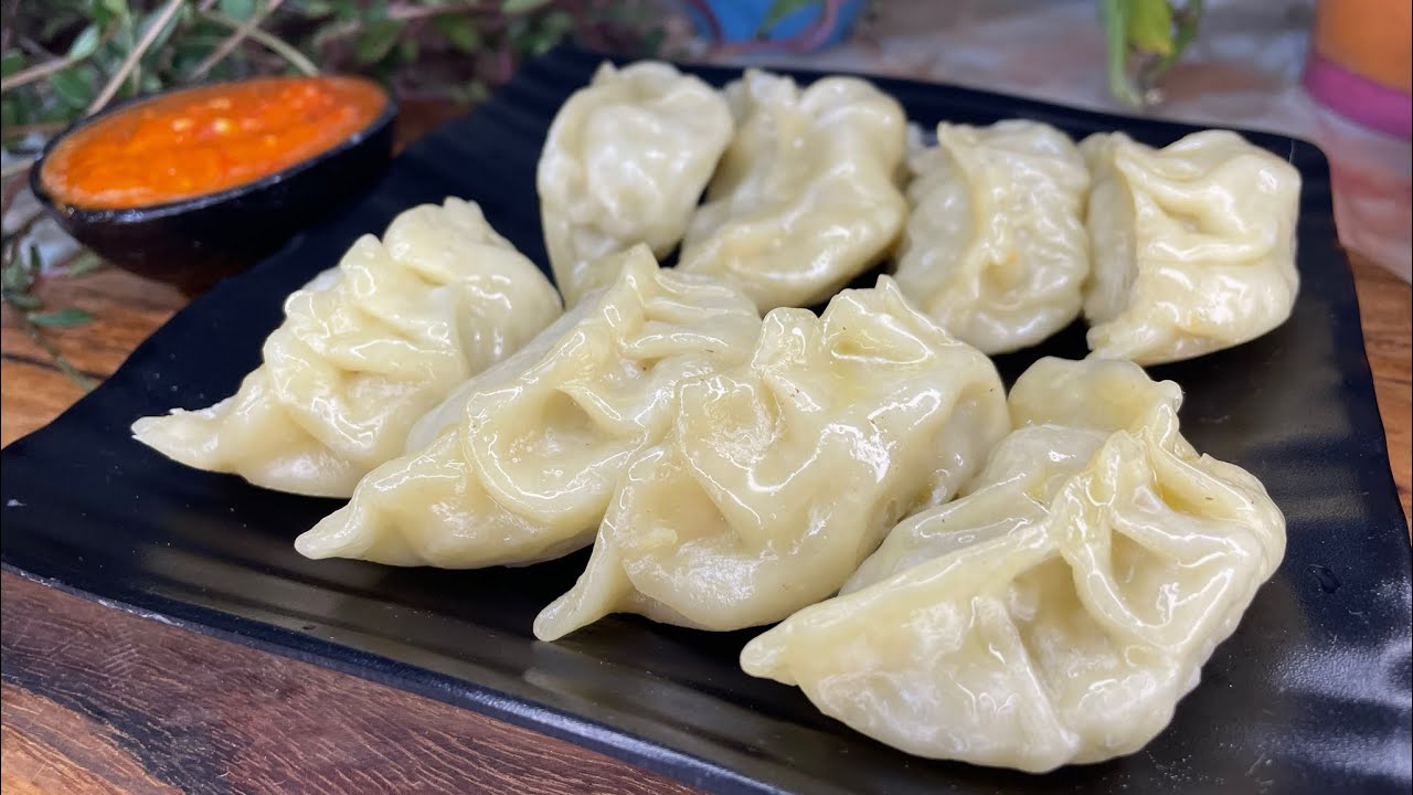 Lauki momos recipe | how to make lauki momos | लौकी के मोमोज़ रेसिपी | momos recipe in hindi