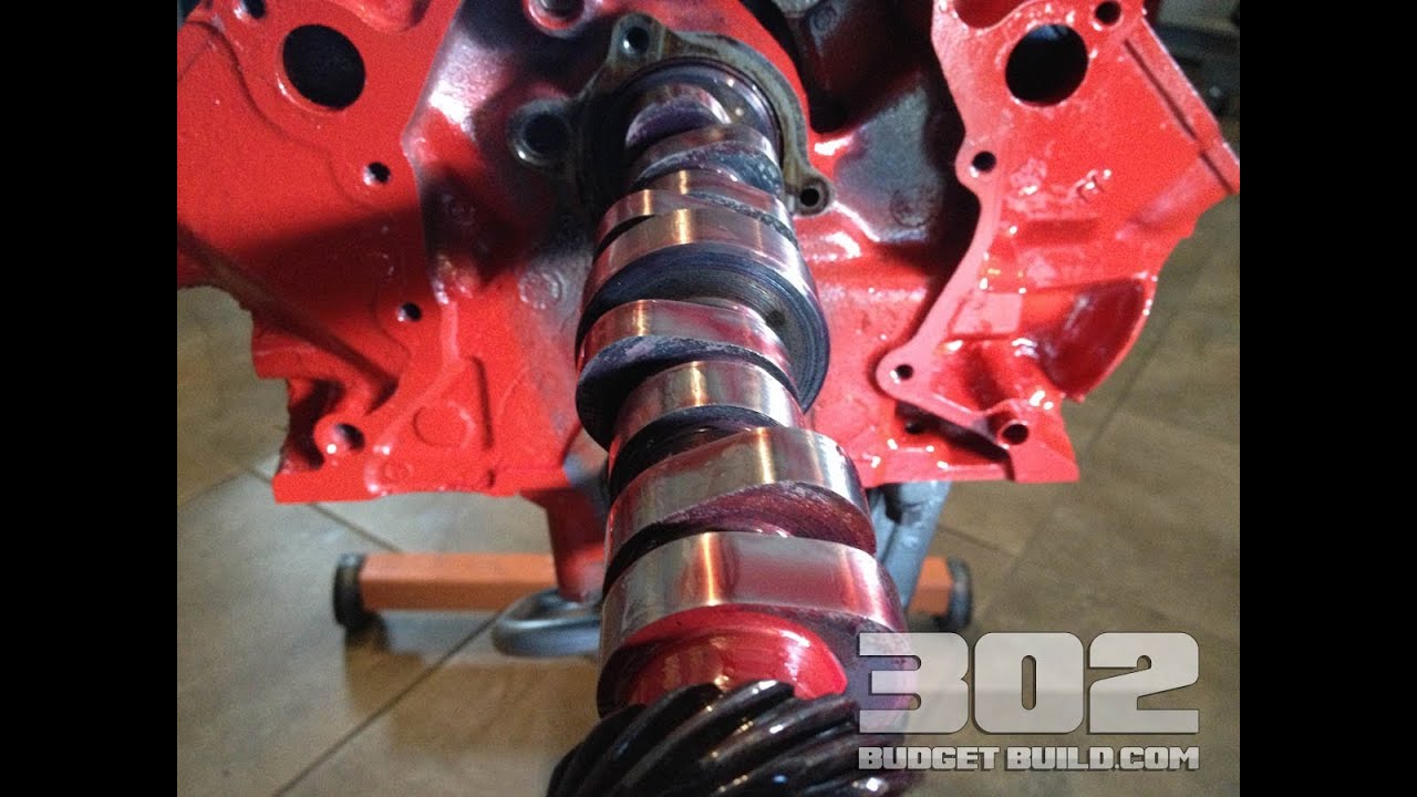 How to install a camshaft in a Small Block Ford 302 5.0 | E303 Cam Install