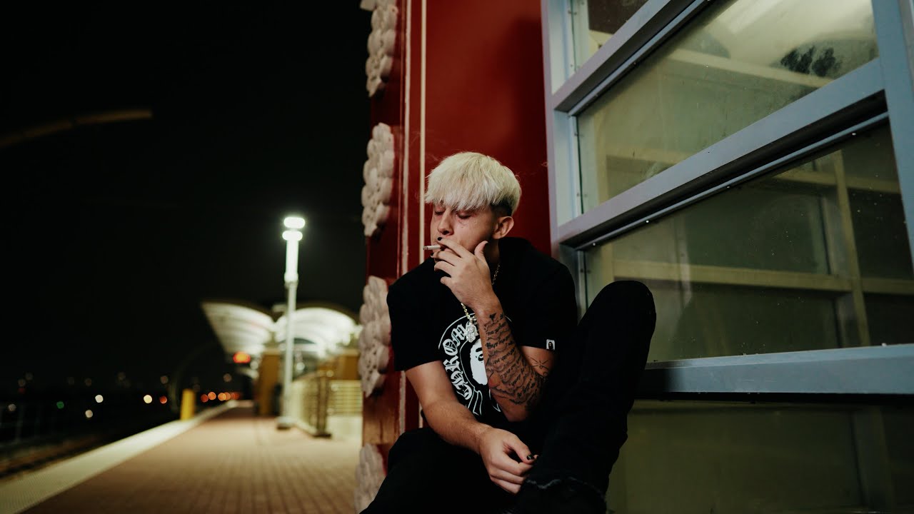 RRbaby - different person (Official Music Video)
