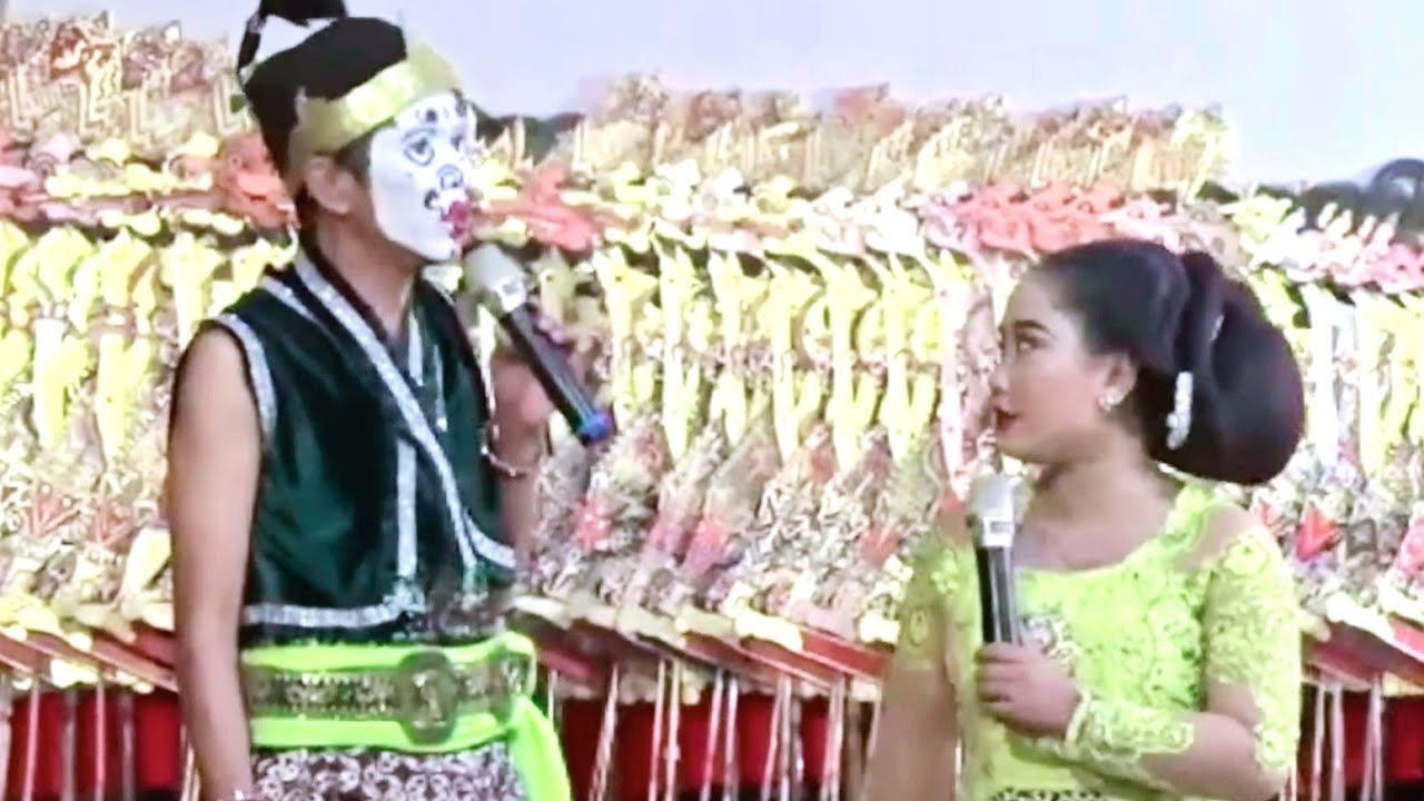 EKA UGET-UGET GEGERAN KARO PAKDHE GARENG SEMARANG LIMBUKAN WAYANG KULIT KI BAYU AJI