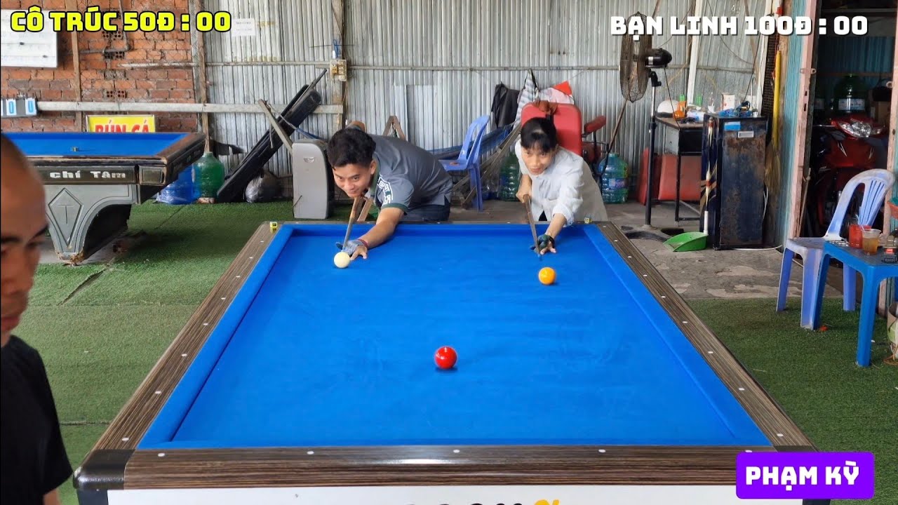 Trận đấu lội ngược dòng rất hấp dẫn giữa cô Trúc và bạn Linh 