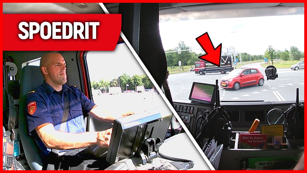 Rijles met zwaailicht en sirenes | Brandweervloggers Rick & Richard | VLOG#30