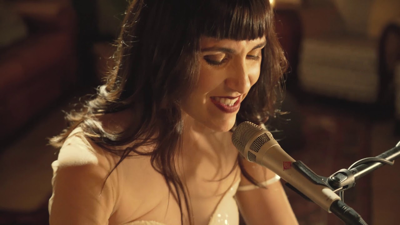 RAAF (Uit die dae van Bottomless Coffee Band) - 'n Sonneblom uit Bethlehem, Sitkamer Sessions