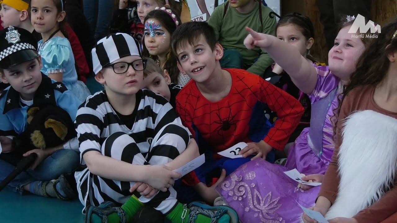 Farsangoltak az általános iskolában
