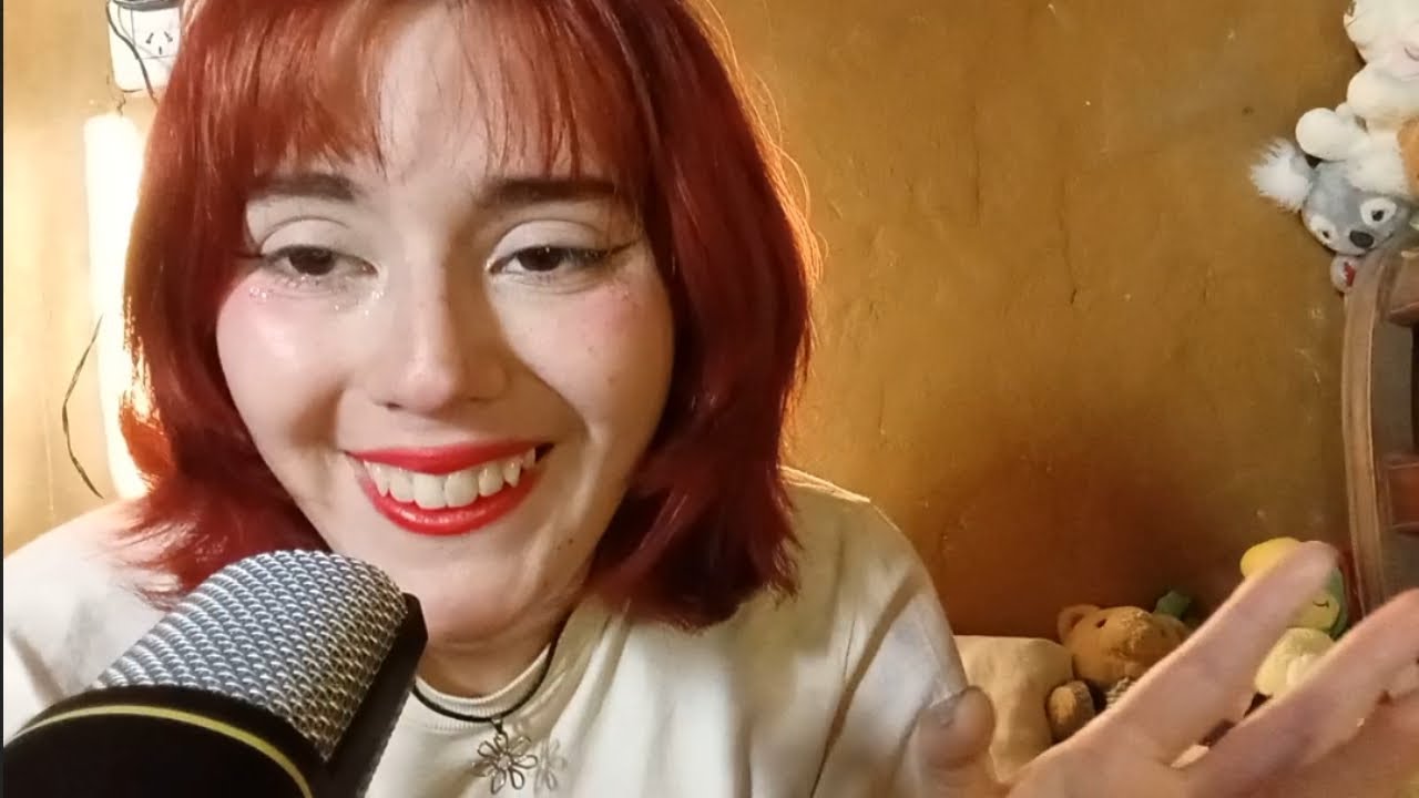 ASMR 🇦🇷 MAQUILLAJE EN SUSURROS y sonidos cosquillosos ❤️💖