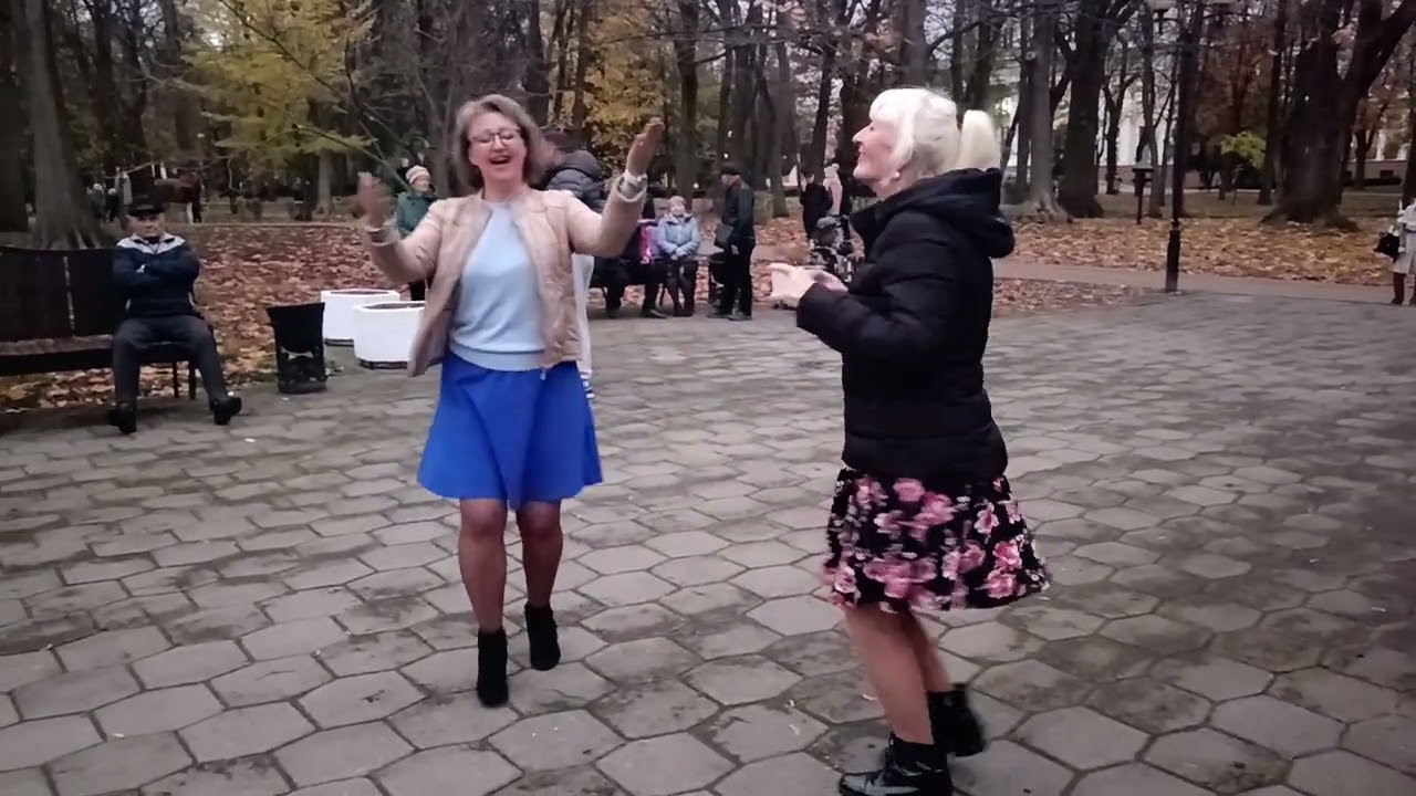 Желаю вам....... 01.11.25 Гомель парк Луначарского 🥰💫