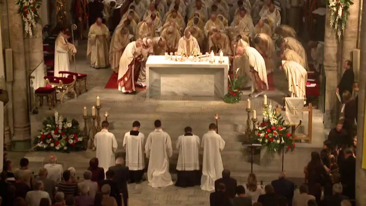 Sion: quelque 3000 fidèles ont assisté à l’Ordination de Mgr Jean-Marie Lovey