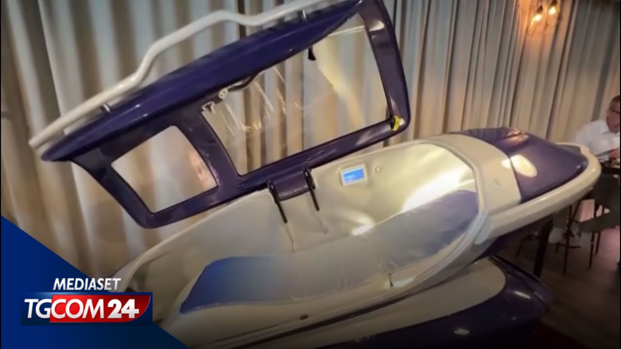 Svizzera, donna muore nella capsula del suicidio