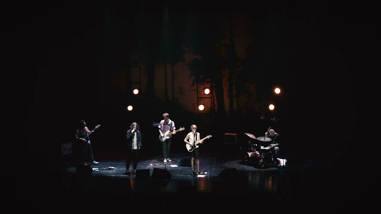 Nadia Schilling &mdash; Misfire (live)
