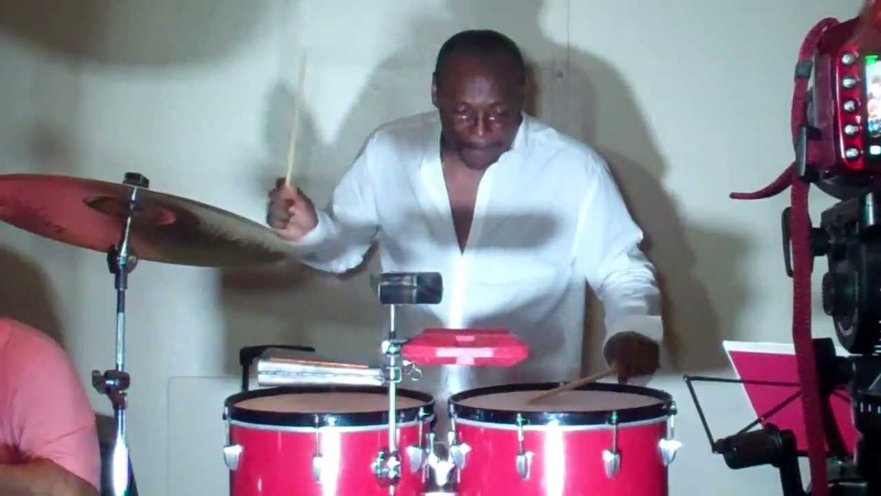 Jimmy Delgado with Tipica 73