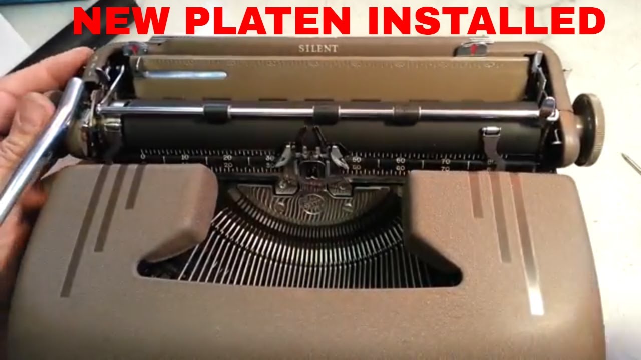 Smith Corona Silent Vintage 1950's Typewriter Platen Roller Replaced Variable Knob Collar reworked