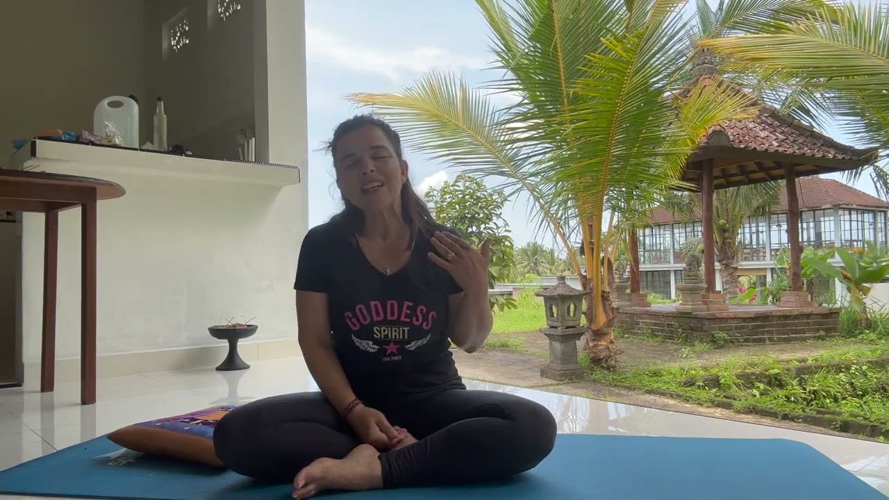Somatic Yin yoga introduction by Kata van Doesselaar