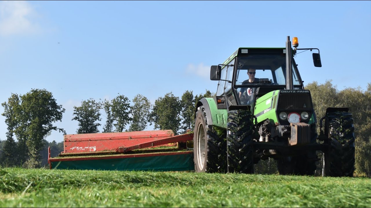 Deutz DX 6.05 | Mowing grass | Gras maaien