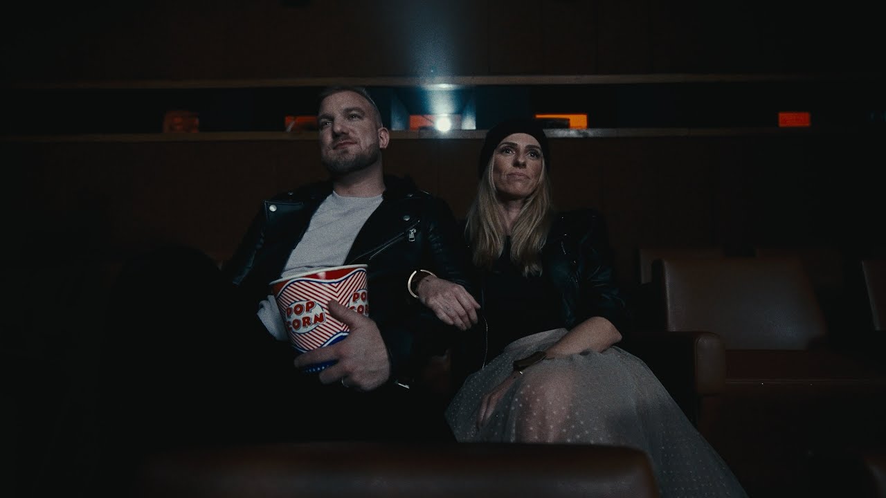 Luk&aacute;&scaron; Adamec - Vrav si čo chce&scaron; [ OFFICIAL VIDEO ]