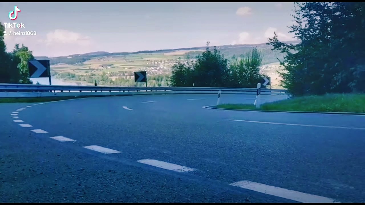 BMW S1000 RR Pirelli Supercorsa V3