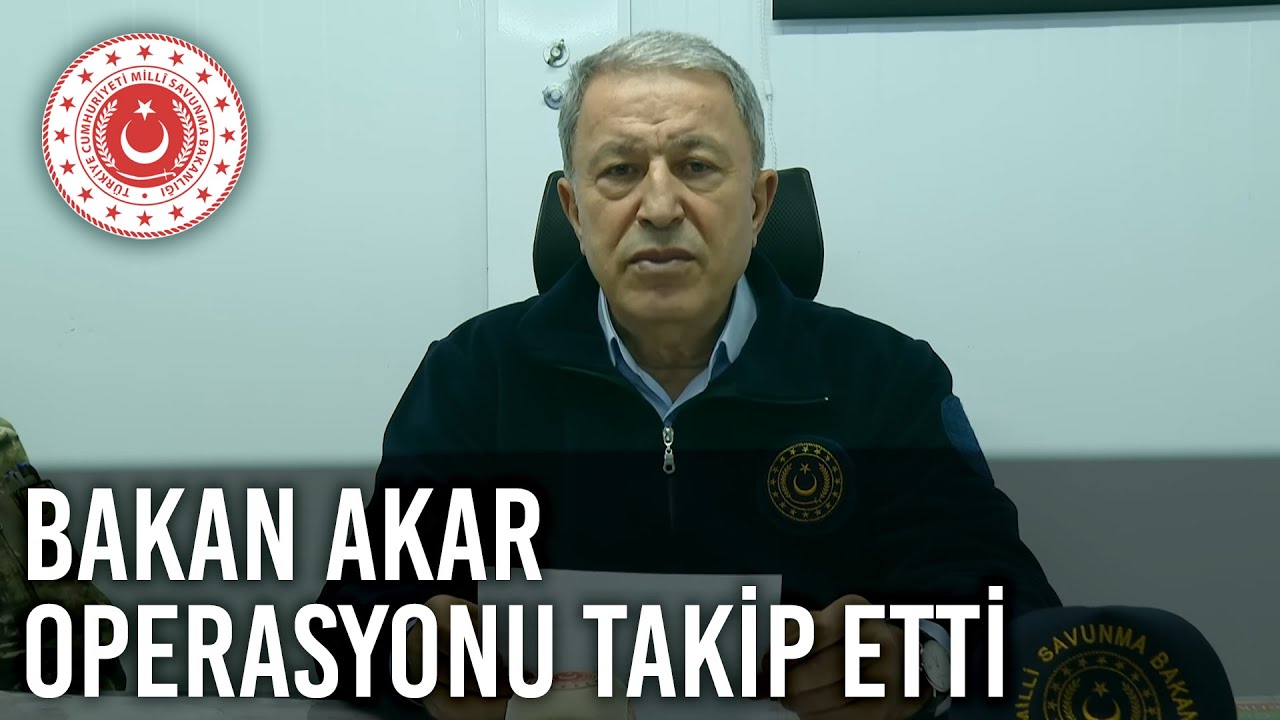 Bakan Hulusi Akar ve Komutanlar, Taktik Komuta Yeri’nden Pençe-Kilit Operasyonu’nu Takip Etti