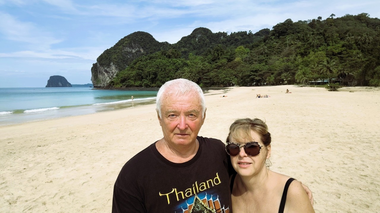 Сергей и Татьяна исследуют остров Ко Мук в Таиланде - Sergey & Tatiana Discover Koh Mook &ndash; Thailand