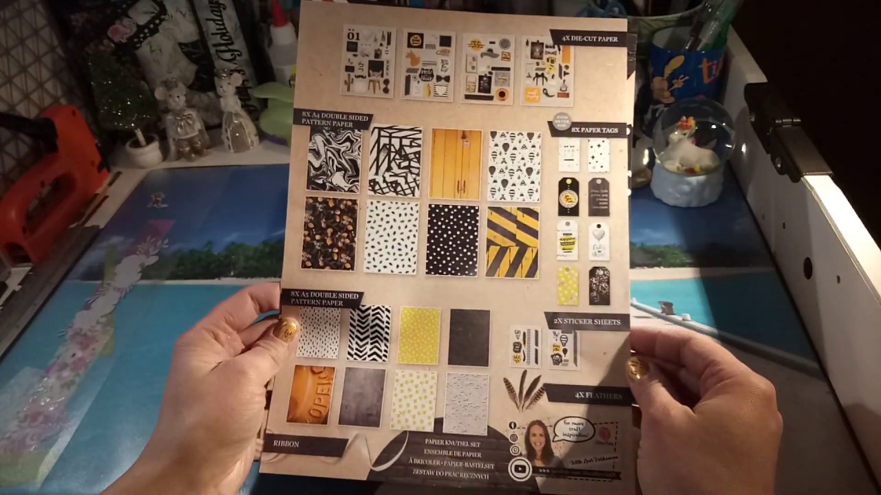 mini album avec une boite de riz et un paper craft set de chez action 1