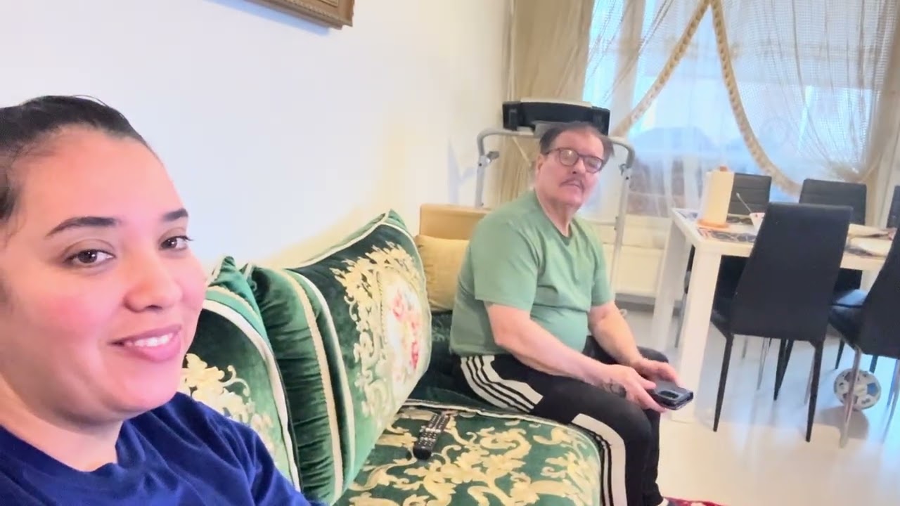 كلشي على حقو وطريقو دقة دقة🥰زواجي بلفرحة عليه ضيف عجباتو لماكلة🥰
