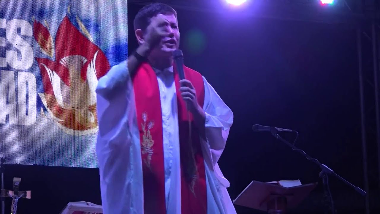 Pentecostes - Padre Luis toro