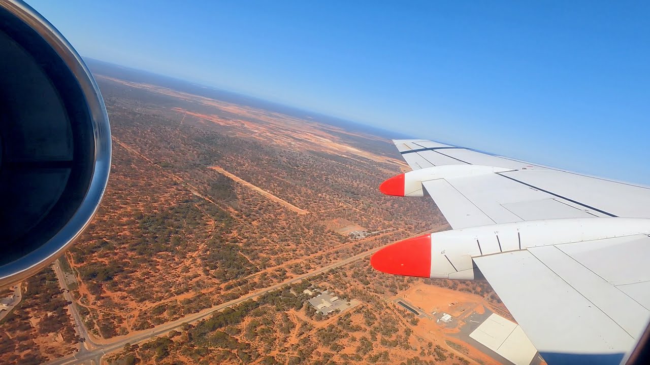 QantasLink Fokker 100 takeoff from Kalgoorlie 4K