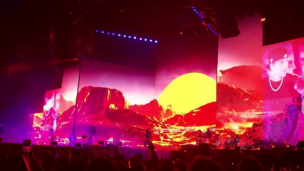 Justice Tour Mexico (25th may 2022)  Justin Bieber performance live - Platino 6