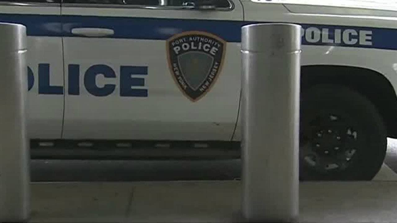 Farmington man arrested after bomb threat at New York's LaGuardia Airport