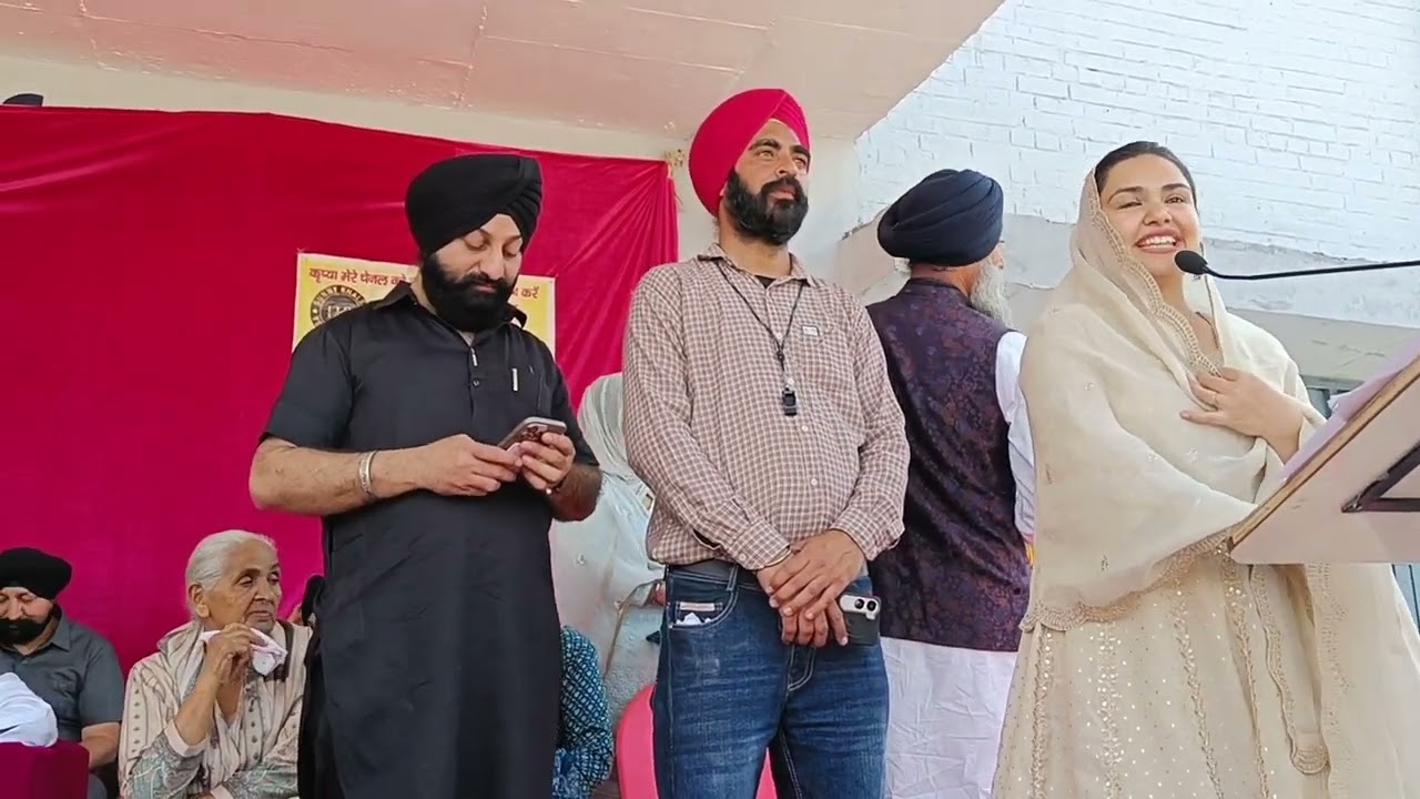 Nanhe munne Rahi gat ka khelte hue 🙏