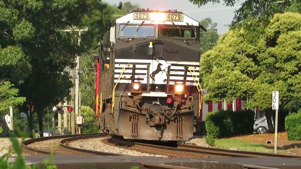 Trains through Thomasville, NC (6/28/25)