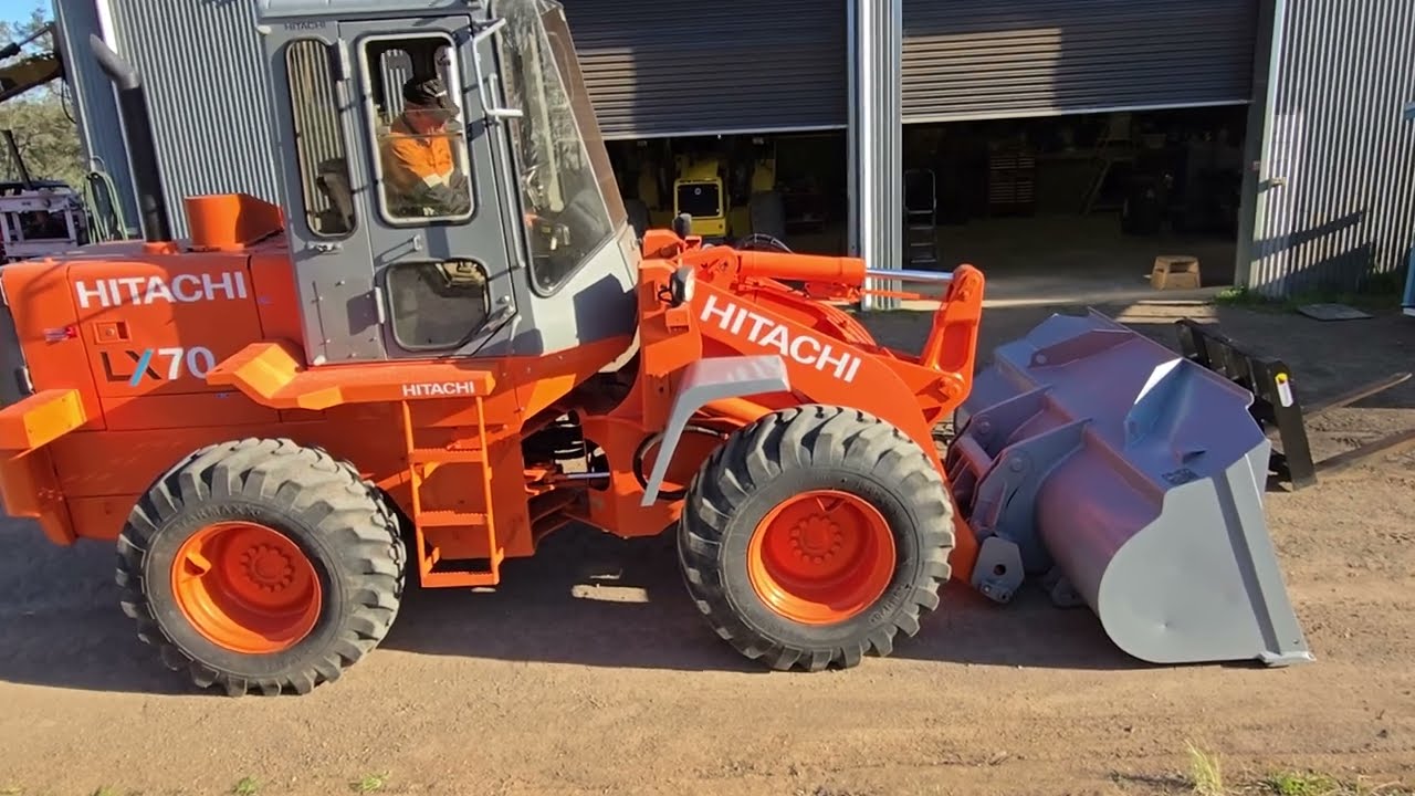 For Sale HITACHI LX70-2 Wheel Loader Quick Hitch GP Bucket & Fork Attachment Singleton. NSW 2330