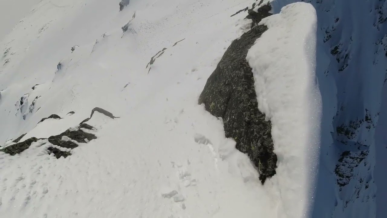 Iceaxe self arrest in Tatras mountains - Winter Orla Perć