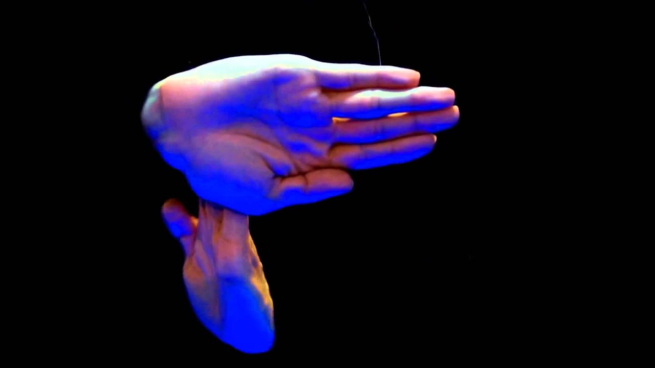 Tuttuing Combination-Hand floating in the DARKNESS