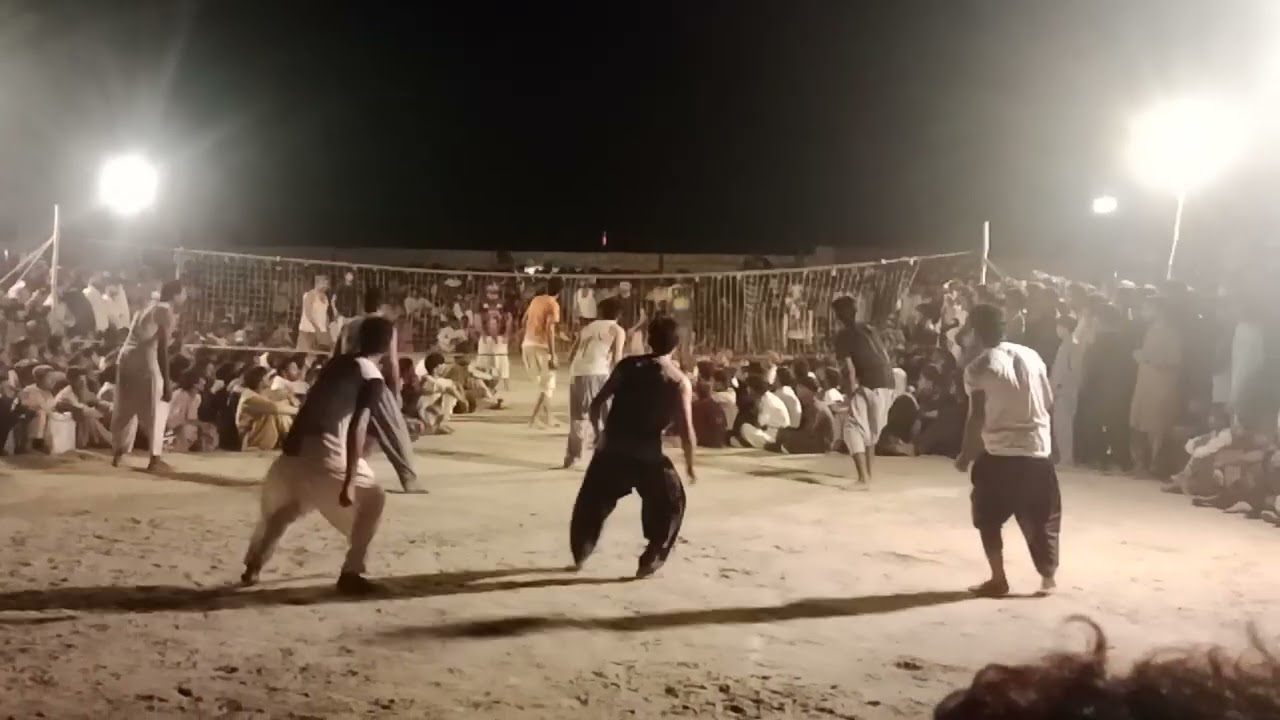 ليه کلب۔کاشی کلب