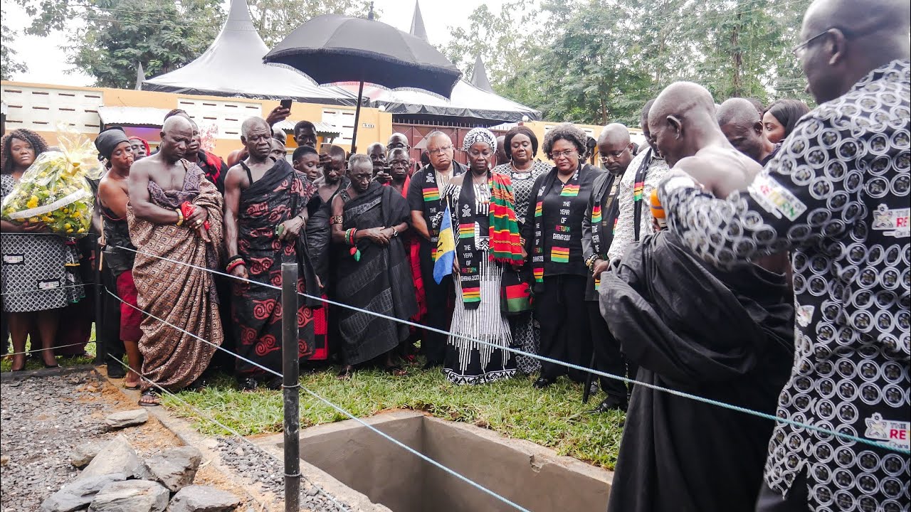 PRIME MINISTER OF BARBADOS  RE-INTERS REMAINS OF UNKNOWN ENSLAVED AFRICAN AT ASSIN MANSO