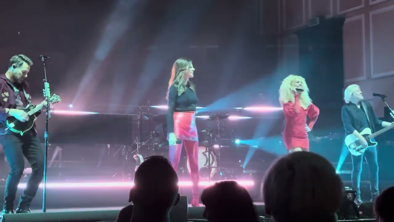 Little Big Town - Pontoon - Live at Newcastle O2 City Hall 14.09.24