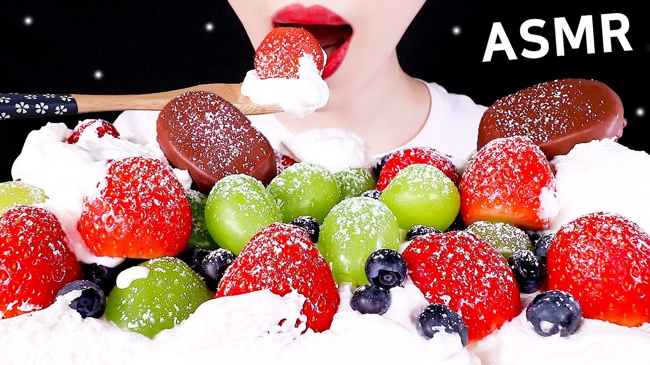 ASMR WHIPPED CREAM, SHINE MUSCAT, BLUE BERRY, STRAWBERRY, CHOCOLATE 생크림, 과일 먹방 EATING SOUNDS MUKBANG