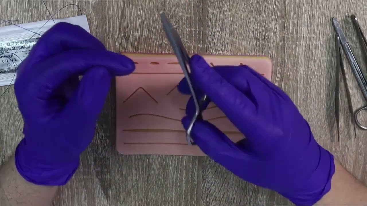 عملى الغرز الجراحية الجزء الاول (surgical suture )