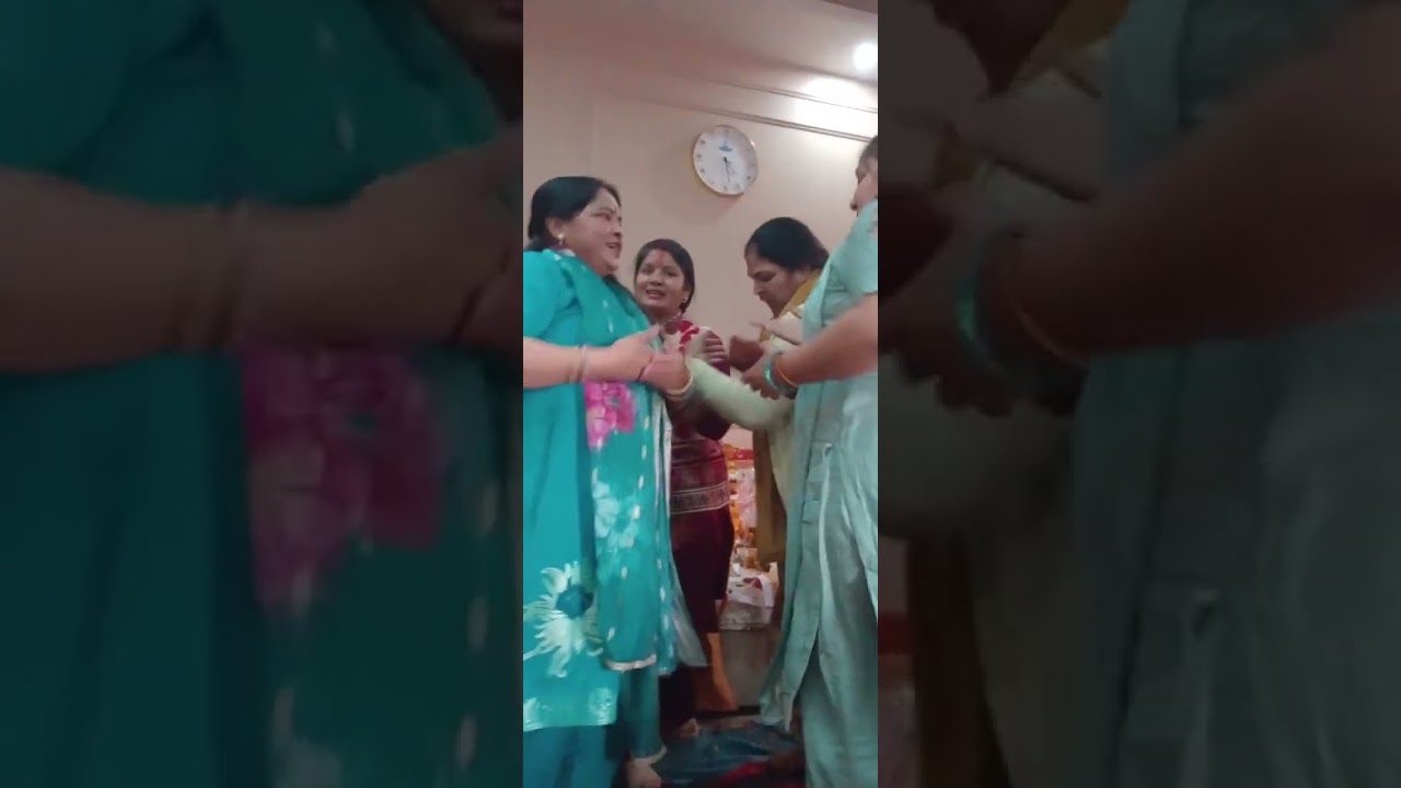 लंबी लंबी लाडली मेरा भोलाबाबा की