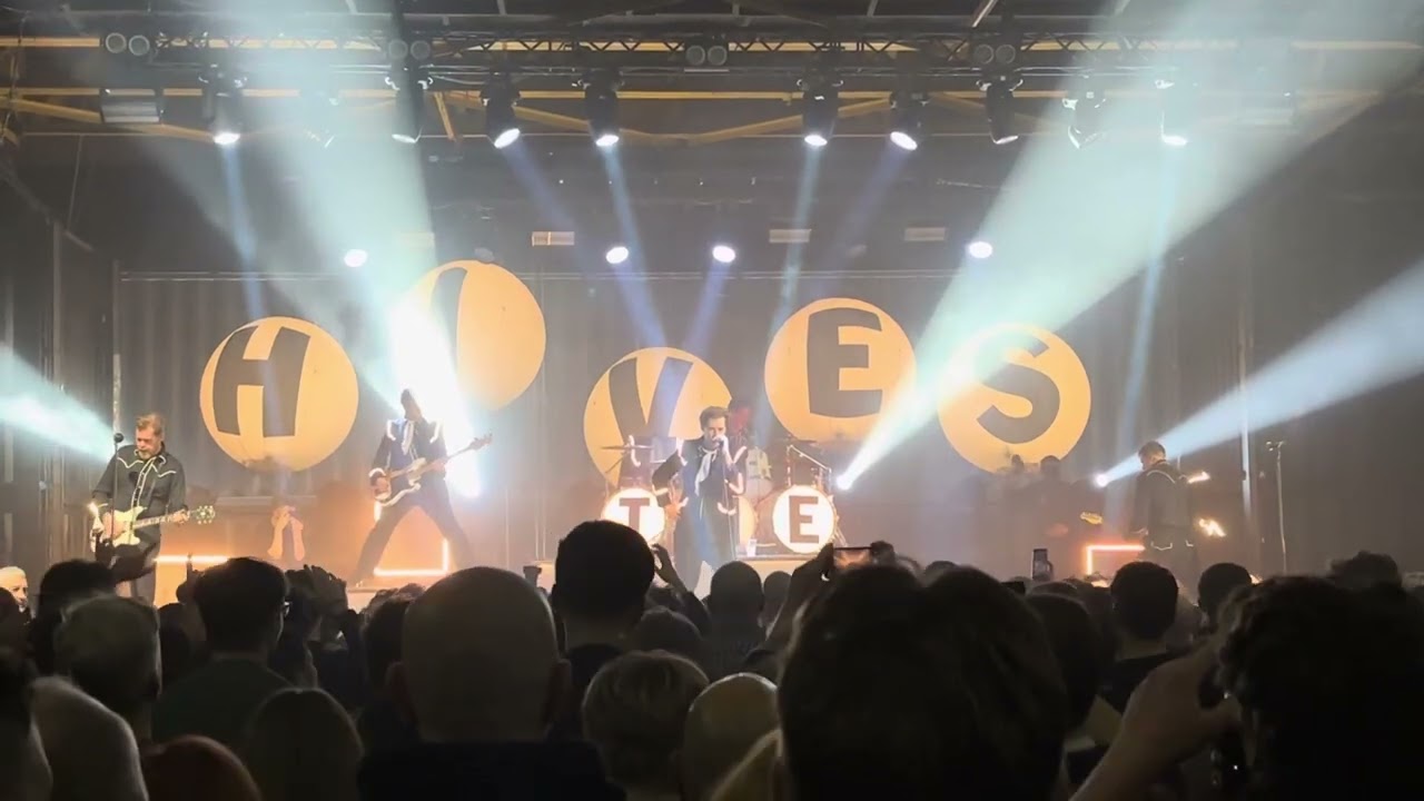 Bigger Hole To Fill - The Hives live Cardiff Depot November 24th 2025